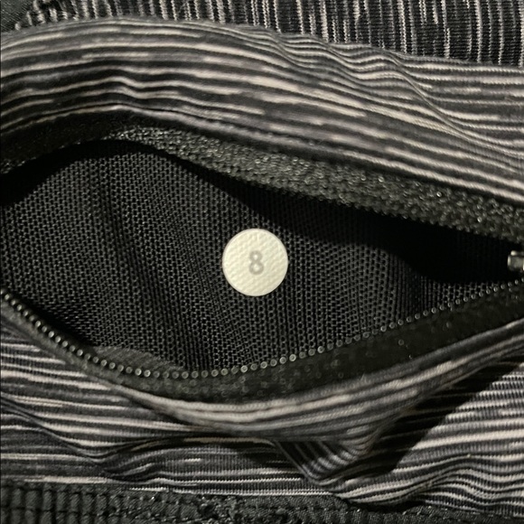 Lululemon Women’s Run: Travel To Track Pant Size 8 Like New Condition - Picture 15 of 16